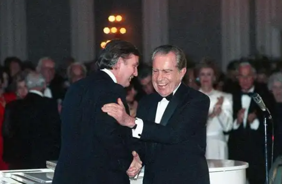 特朗普:都怪尼克松引出中国