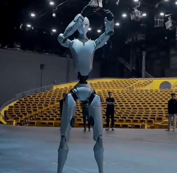 宇树科技正式发布了其新一代仿生人形机器人 Unitree H2